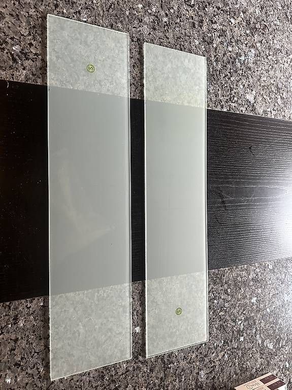 Bicchieri: Glasplatte 19cm x 79 cm – Usato da Bern venduto da MaenuS