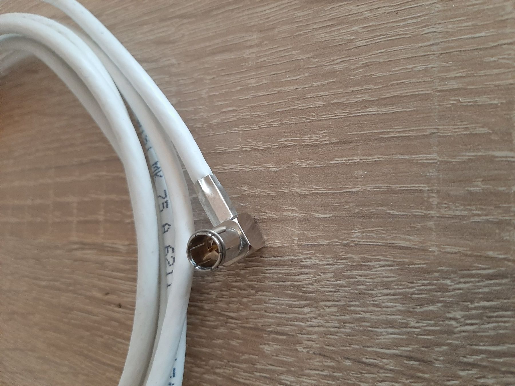 Kabel: Koax  Antennenkabel 3 m – Gebraucht aus Menziken von Rien1 2