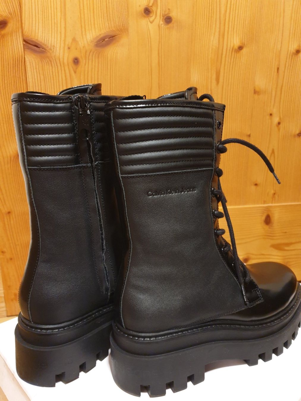Calvin Klein Scarpe da donna: Calvin Klein Knee Boot Gr. 37 Botte d hiver Schnee – Nuovo (secondo la descrizione) da Val D Illiez venduto da SnowRoof 3