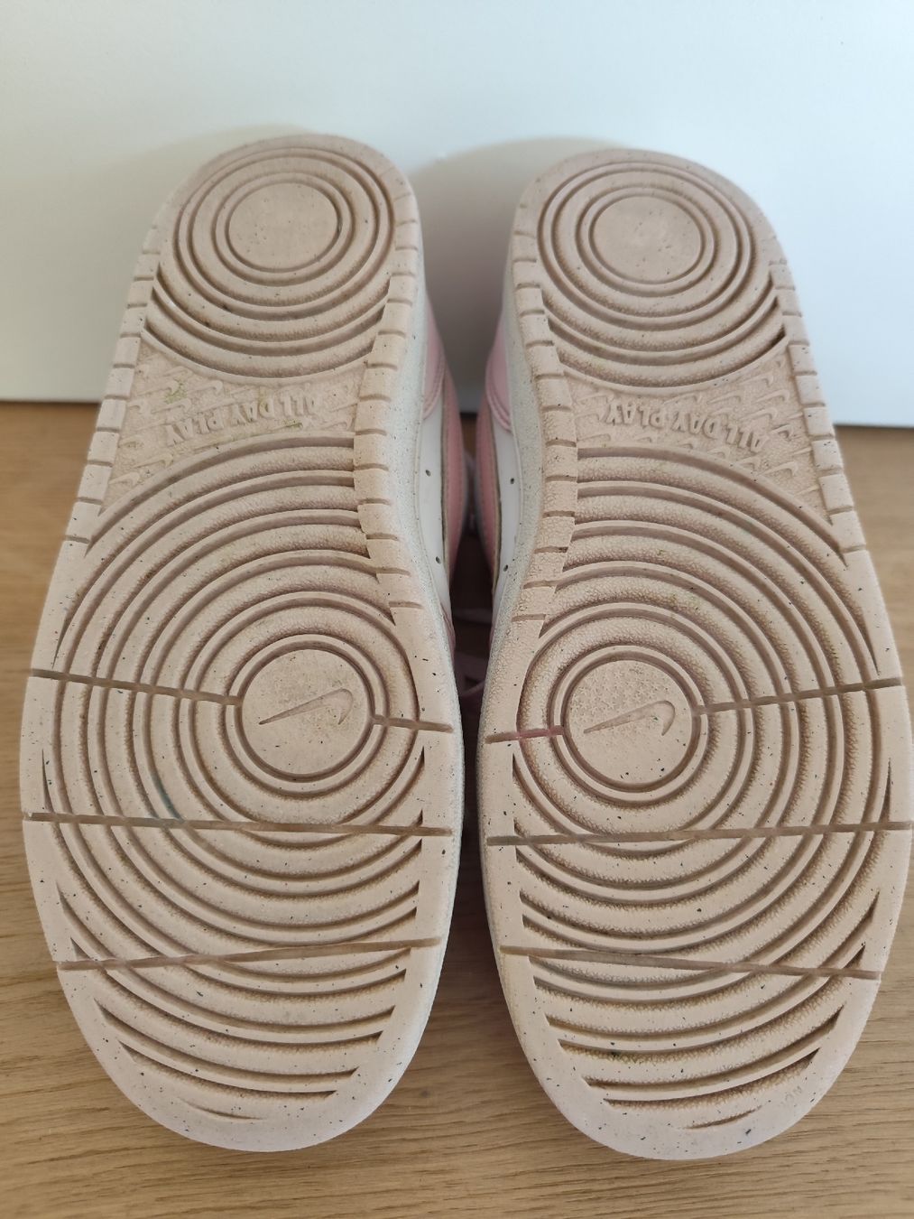 Nike Chaussures filles: Nike dunk low rosa – D'occasion à Hindelbank par Pooky82 2