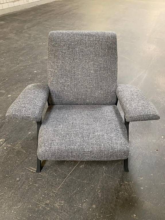 Poltrone: Design Sessel Hall von ARFLEX  – Usato da Seengen venduto da Giho 4