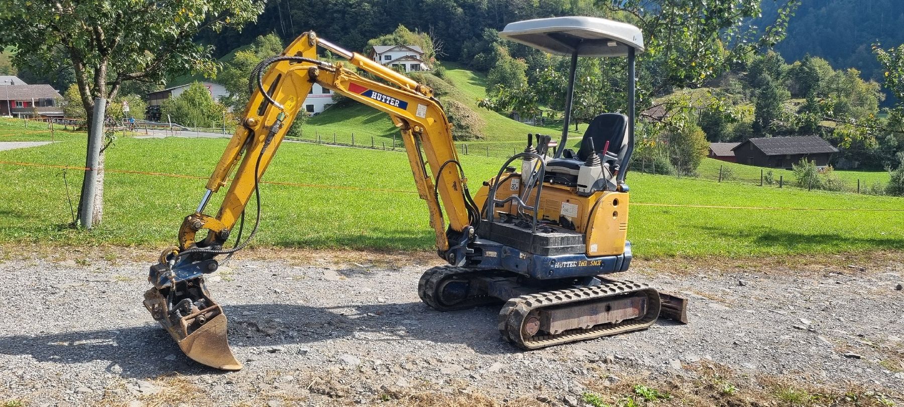 Hutter Excavateurs: Minibagger Hutter IHI 16NX 3377 h – D'occasion à Muotathal par RSK5