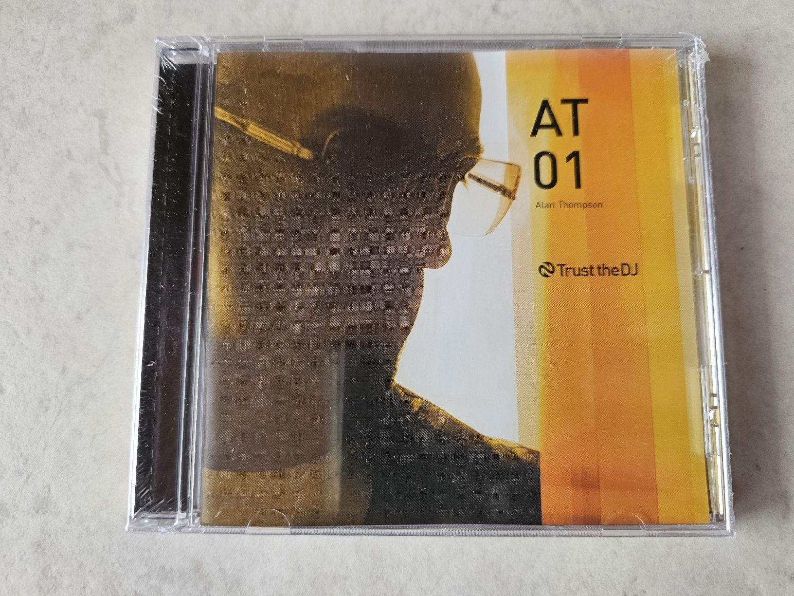 CDs: Alan Thompson  -  AT01  /  Fabrikneu – Neuf avec emballage d'origine à Schneisingen par backstore24