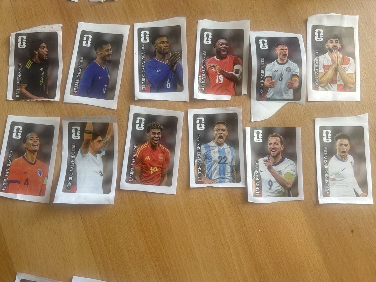 Panini Sammelbilder & Trading cards: Alle 12 Colabildi FWC 2026 Panini – Neu (gemäss Beschreibung) aus Magden von tag_j2fz