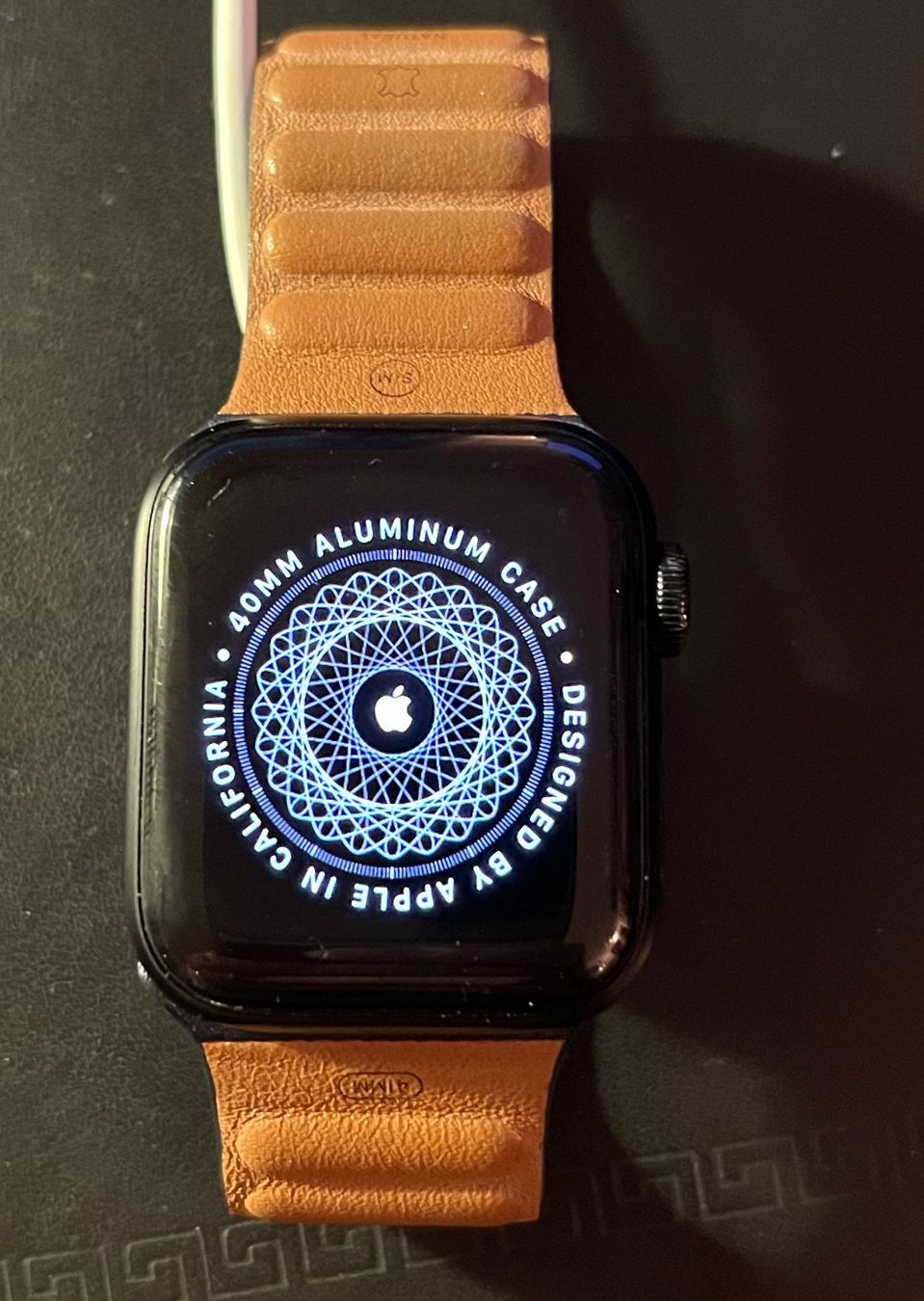 Apple Smartwatch: Apple Watch SE 2 40mm Alu – Usato da Zürich venduto da DaMoero