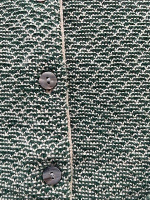 Pullover & Sweatshirts: Schnäppchen: warmer Pullover aus Wolle grün Grösse S – Neu und originalverpackt aus Bern von Delirious 4