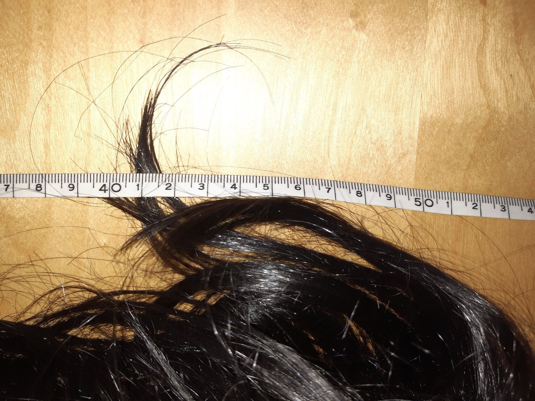 Perücken: Schwarze Perücke mittellang ca 50cm leicht wild. – Neu (gemäss Beschreibung) aus Reinach AG von  1