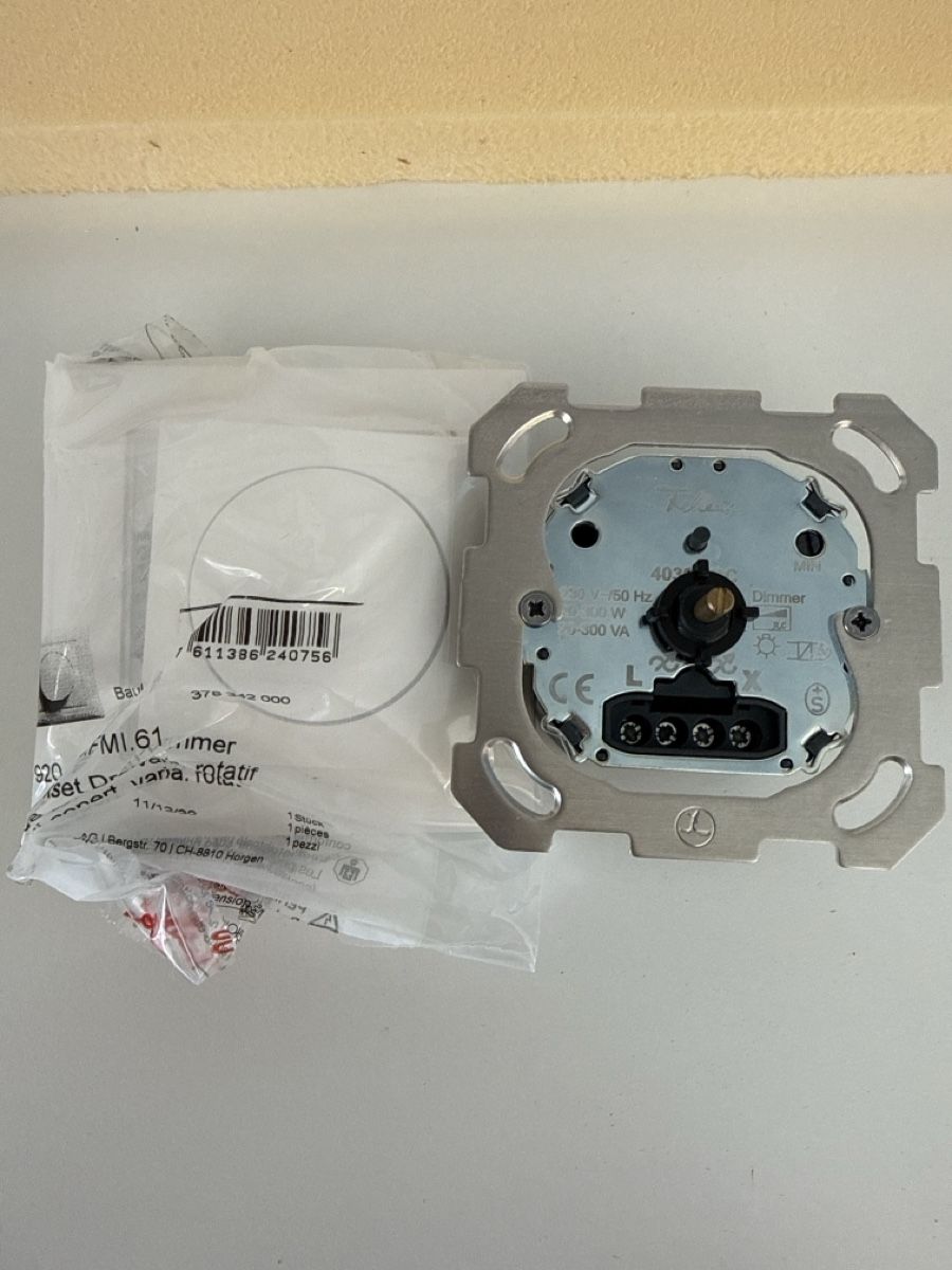 Feller Interrupteurs: Dimmer feller rc – D'occasion à Holziken par Syk1