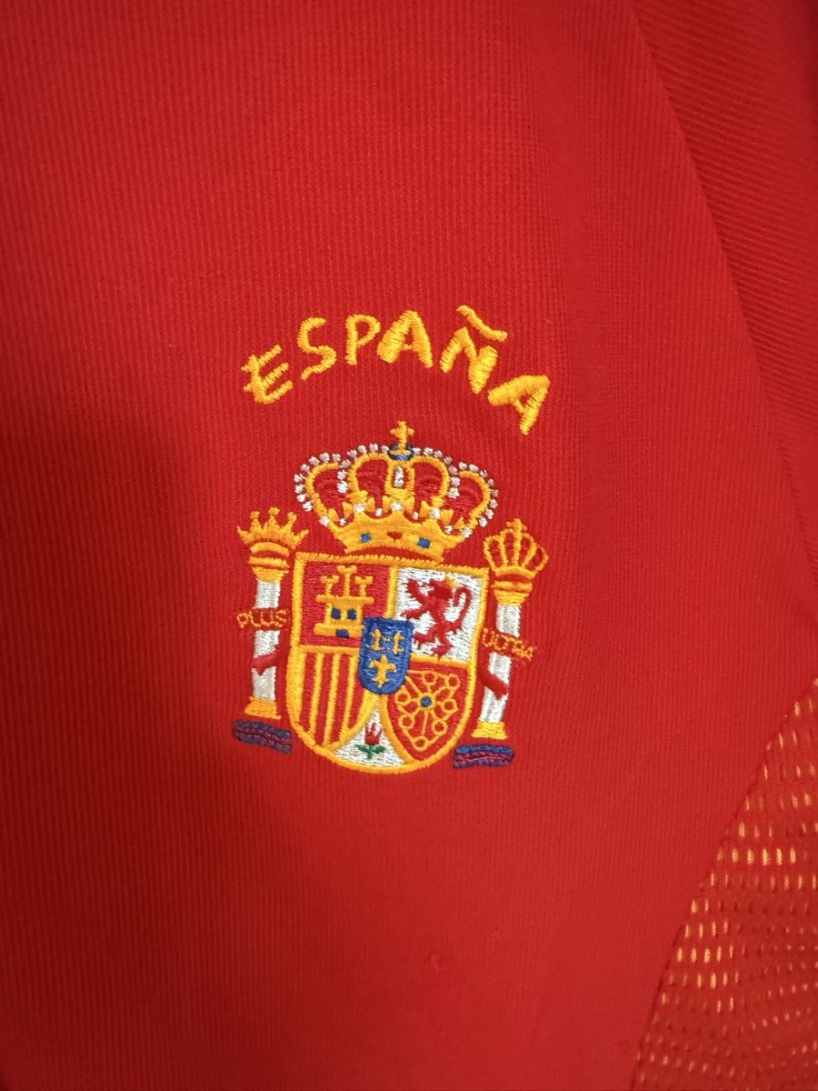 Adidas Canottiere & Pantaloni: Spain 2002-2004 Home Trikot, Size S – Usato da Wilen b. Wollerau venduto da ccgold 2