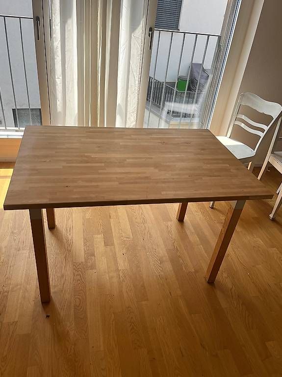 Tables: Tisch – D'occasion à Liestal par lar_ww6f