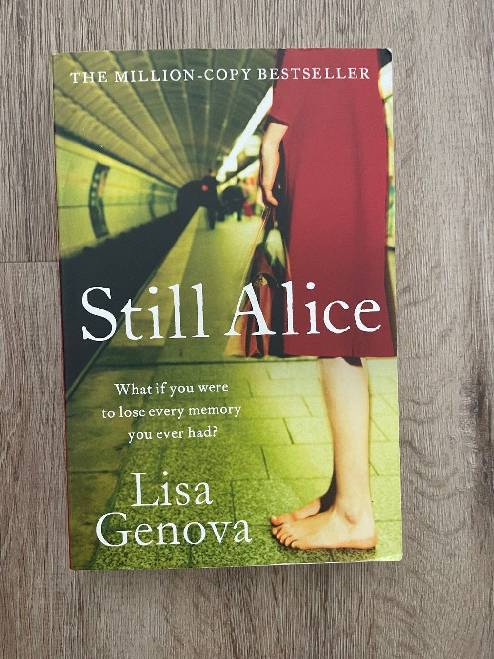 Bücher: Still Alice, Lisa Genova – Gebraucht aus Oensingen von mat_rty9