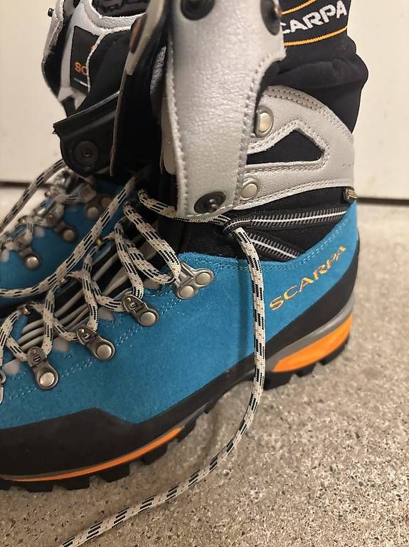 Scarpe da donna: Scarpa Bergschuhe / Wanderschuhe  Grösse 38.5 – Usato da Wetzikon ZH venduto da nad_rv68 1