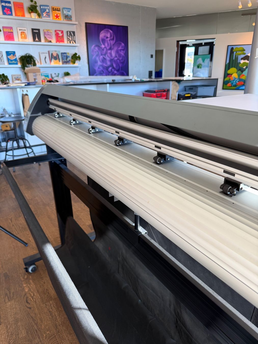 Tutte le macchine: Schneideplotter mit Ständer Breite 160cm guter Zustand – Usato da Zürich venduto da SirViana 2