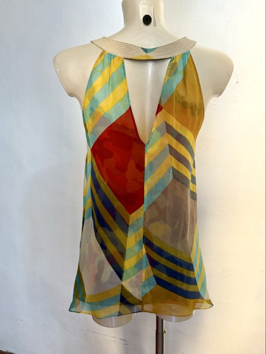 Diane von Furstenberg Tops: Diane Von Furstenberg top M – Gebraucht aus Barna von orbuyorcry 2