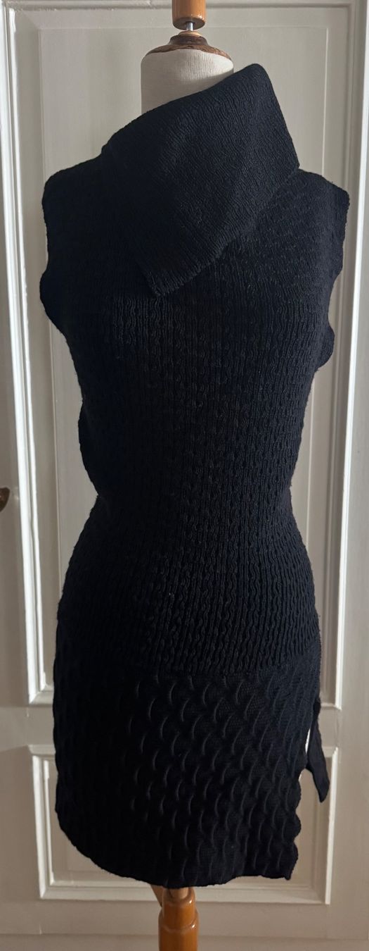 Vestiti: Wool dress sleeveless – Usato da Zürich venduto da MagicStuff007