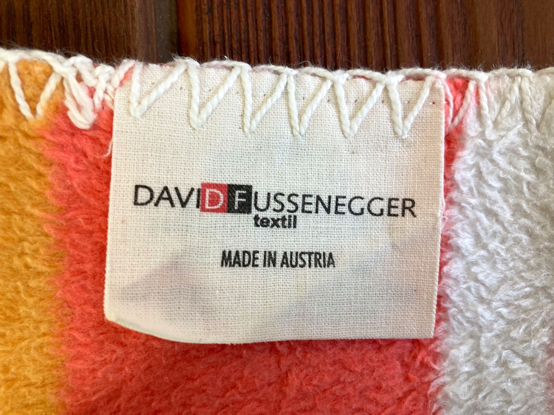 Coperte: Couverture bébé David Fussenegger – Usato da Vionnaz venduto da nadinus73 2