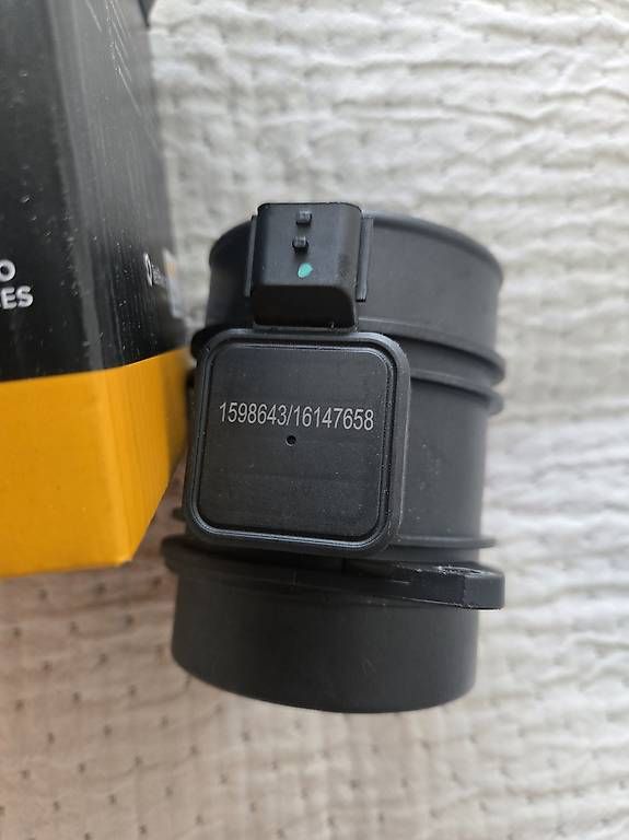 Toutes les pièces auto: Luftmassenmesser – D'occasion à Sattel par inf_hjl7 3