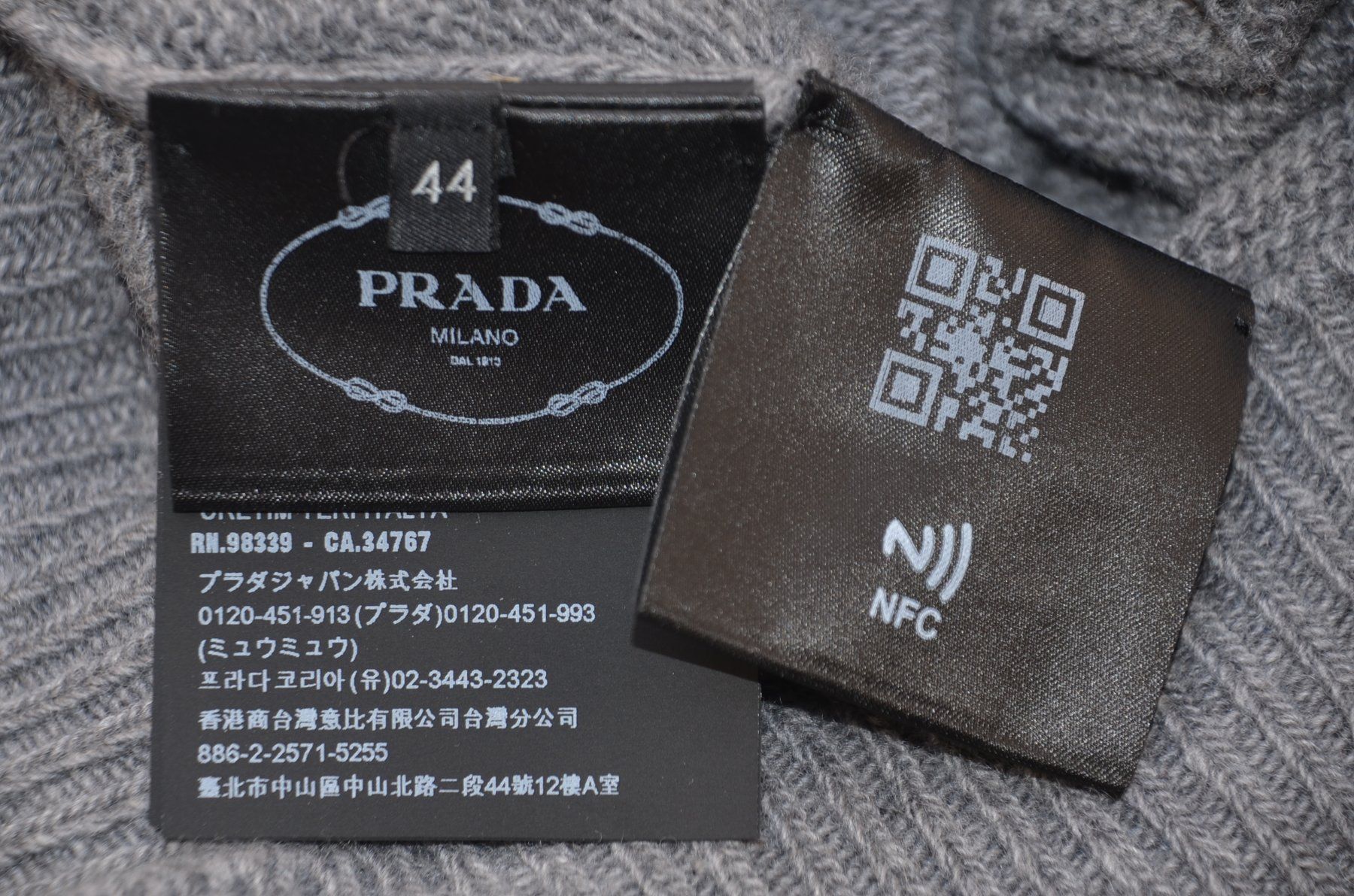 Prada Maglioni & Felpe: Prada Pullover / Pull .44 ( L) – Usato da Collonges venduto da Auganien 7