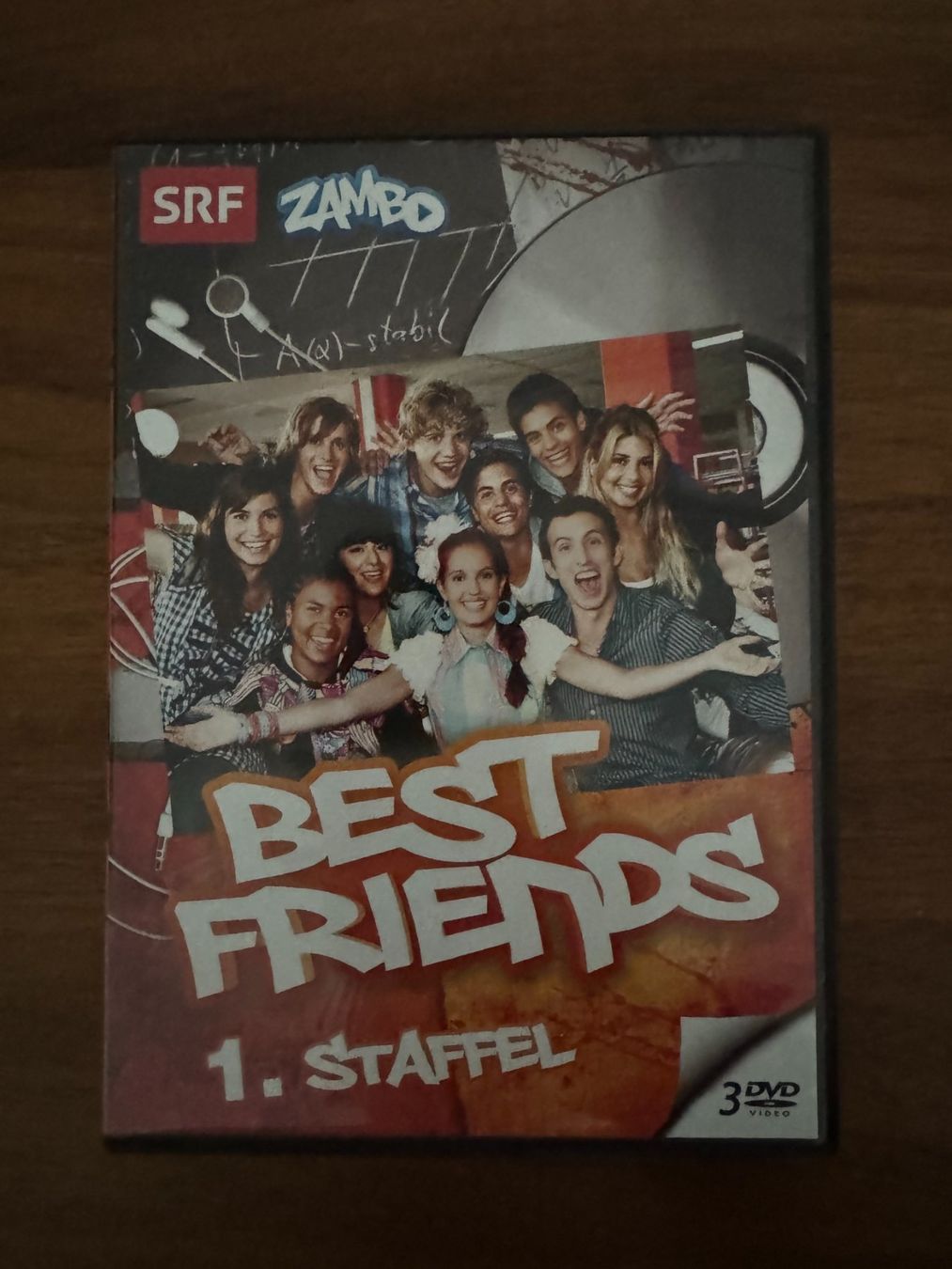 Tutti i DVDs: Best Friends 1. Staffel - DVD – Usato da Winterthur venduto da Malve00