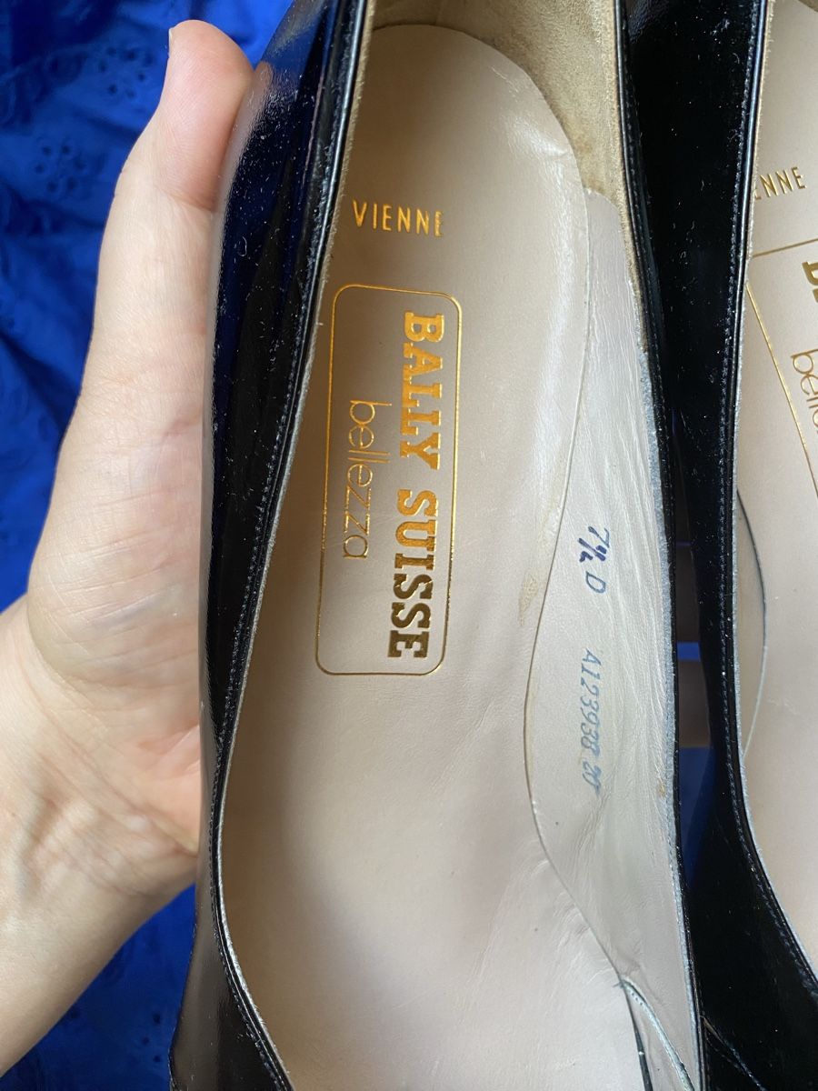 Bally Scarpe da donna: Escarpins BALLY  vernis noir 40,5 – Nuovo e nell'imballaggio originale da Geneve venduto da Monthoux13 2