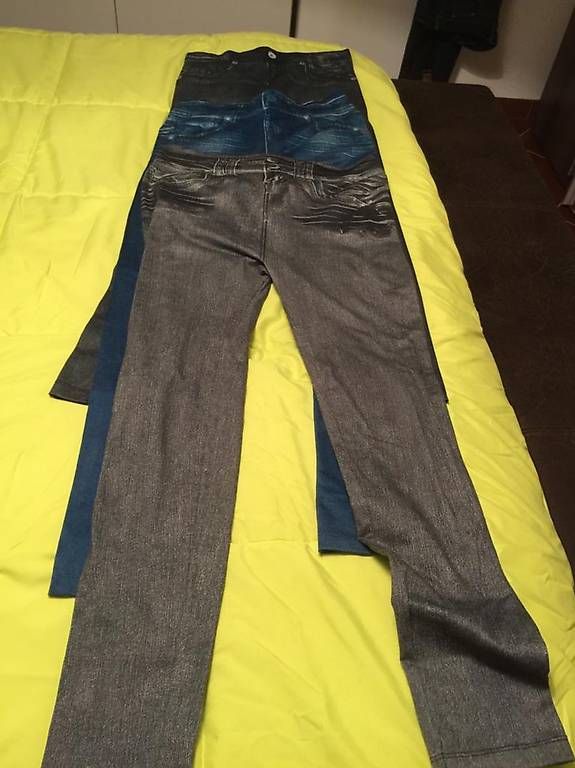 Leggings: Slim jeggings – Nuovo (secondo la descrizione) da Sigirino venduto da RamonaLamboo