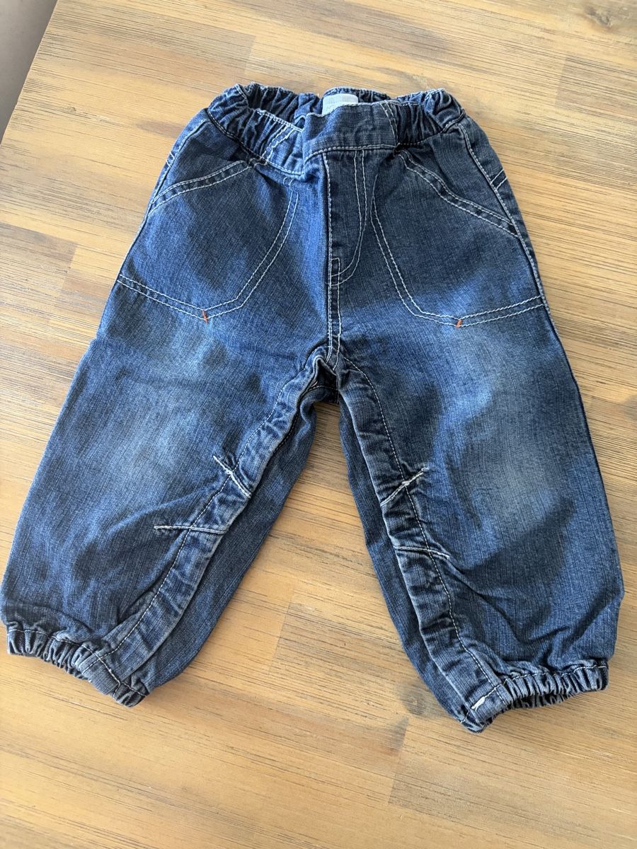 Lotti & Set di vestiti: Lot de 4 jeans taille 80 – Usato da Sion venduto da Nelsonkatz 1