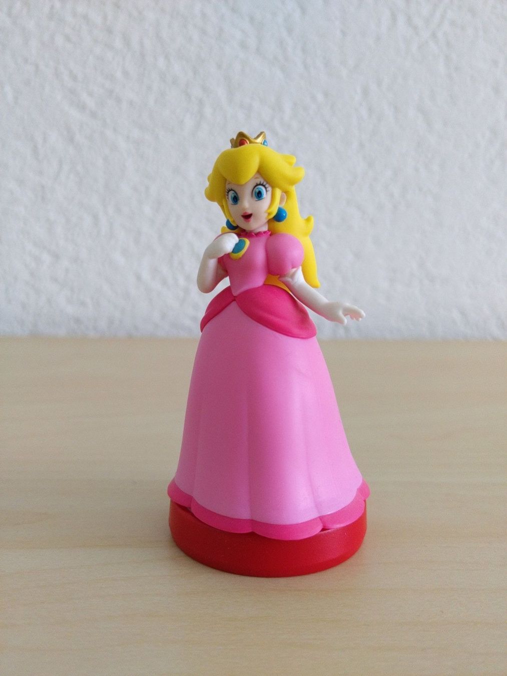 Nintendo Statuette: Nintendo amiibo Peach – Nuovo (secondo la descrizione) da Kirchleerau venduto da Mr.Spock1 1