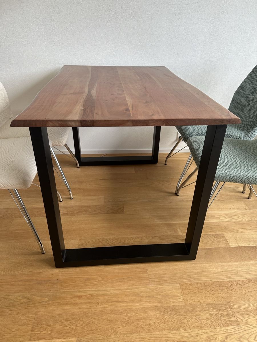 Tables: Akazienholz Esstisch – Neuf (Voir description) à Baden par Mr.Schmed 1