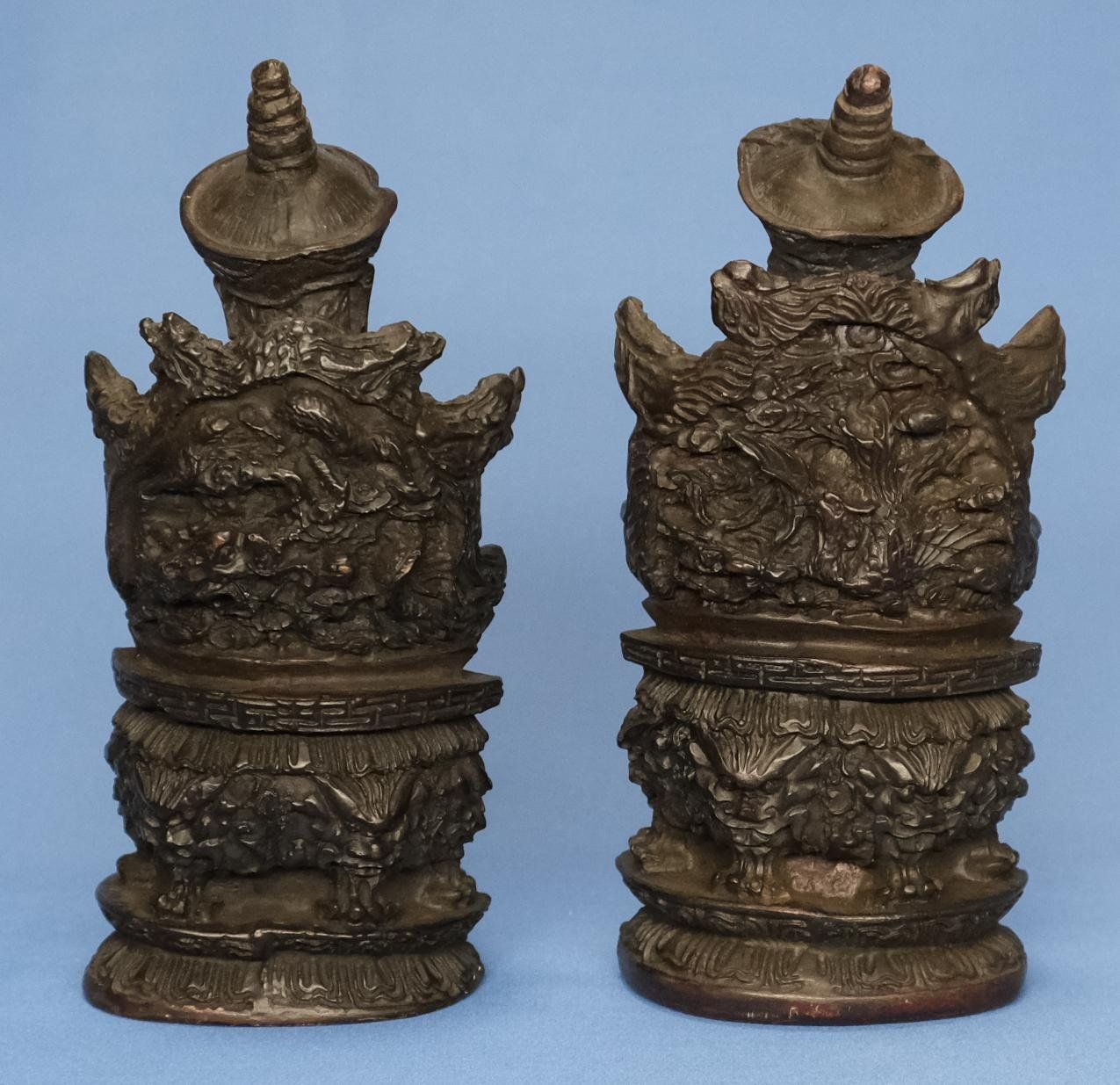 Figurines: 2 ältere chinesische Figuren Kaiserpaar – D'occasion à Zürich par Melody2000 3