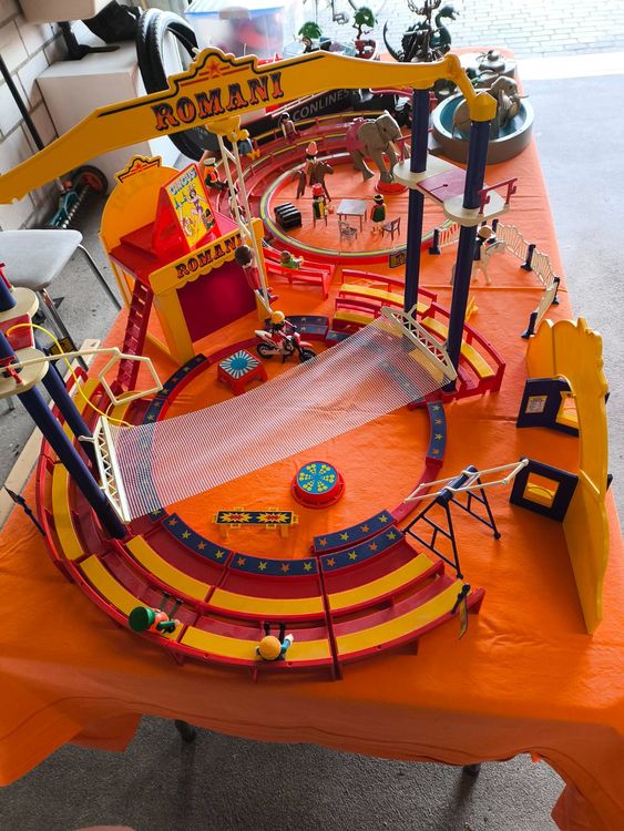Playmobil Jouets: Playmobil Circus Romani 3510-A mit viel Zubehör, Konvult – D'occasion à Lenzburg par Moeli02
