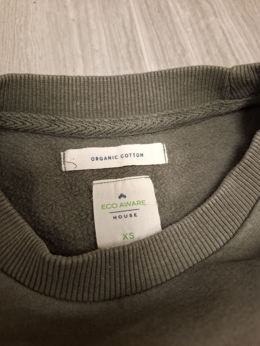 Maglioni & Felpe: pull kaki taille XS – Usato da Ecublens FR venduto da ame_y8tq 1