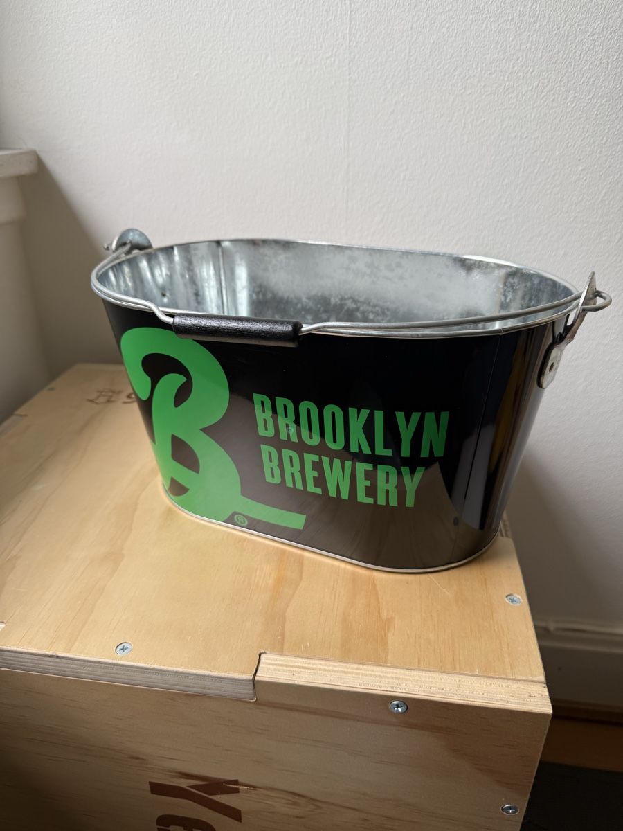 Frigoriferi & Refrigeratori: Brooklyn Kühler – Nuovo e nell'imballaggio originale da Basel venduto da Daniel929