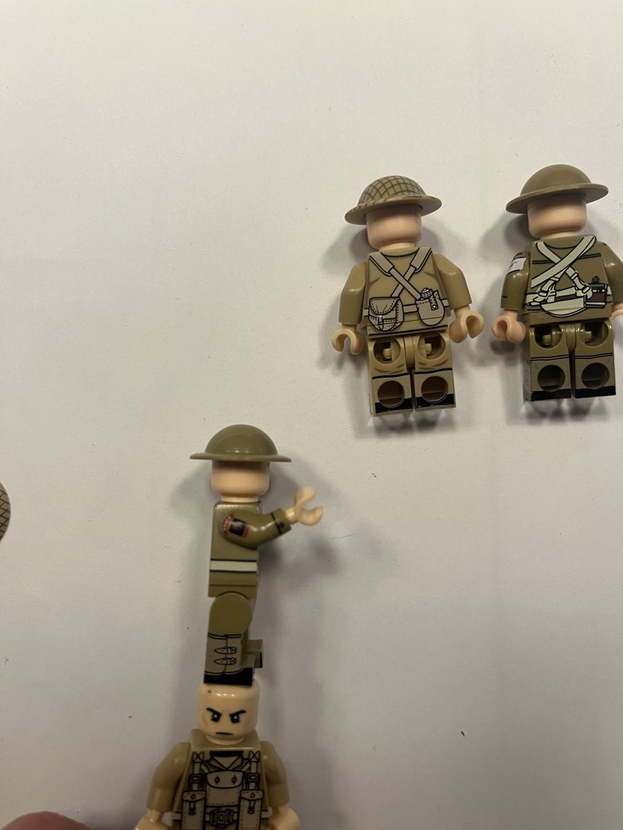 Lego Statuette: Lego Custom ww2 Britischer Soldatentrupp – Nuovo (secondo la descrizione) da St. Margarethen TG venduto da nic_n9n5 3