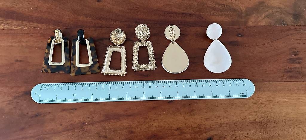 Boucles d'oreille: 3 Wunderschöne Ohrringe – D'occasion à Ennetbaden par bargainhunterin 2