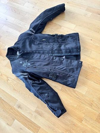 Motorradjacke Marke Racer, Modell Calla schwarz