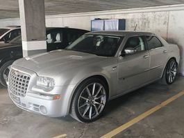 Chrysler 300c V8 HEMI