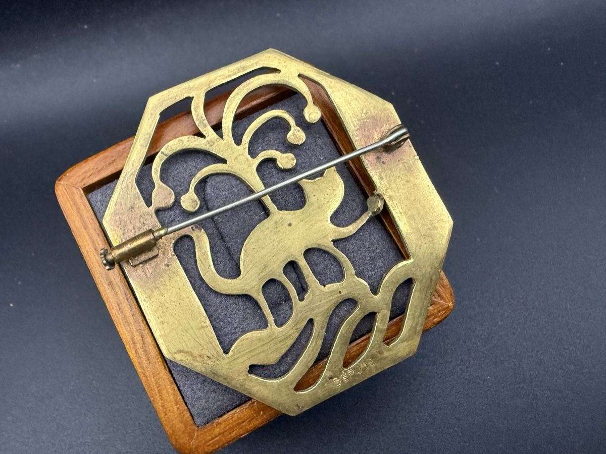 Broschen & Nadeln: Vintage Art Déco Brosche mit Katze – Gebraucht aus Lamone von LaCantinaMagica 6