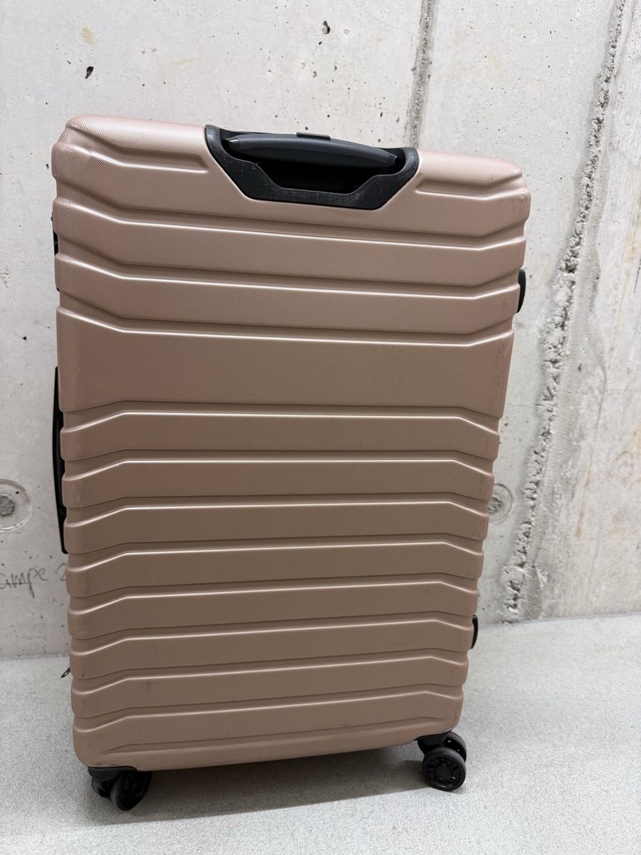Valigie: RIFLE Koffer Rosegold 65cm – Usato da Dielsdorf venduto da Ale_Cop 1