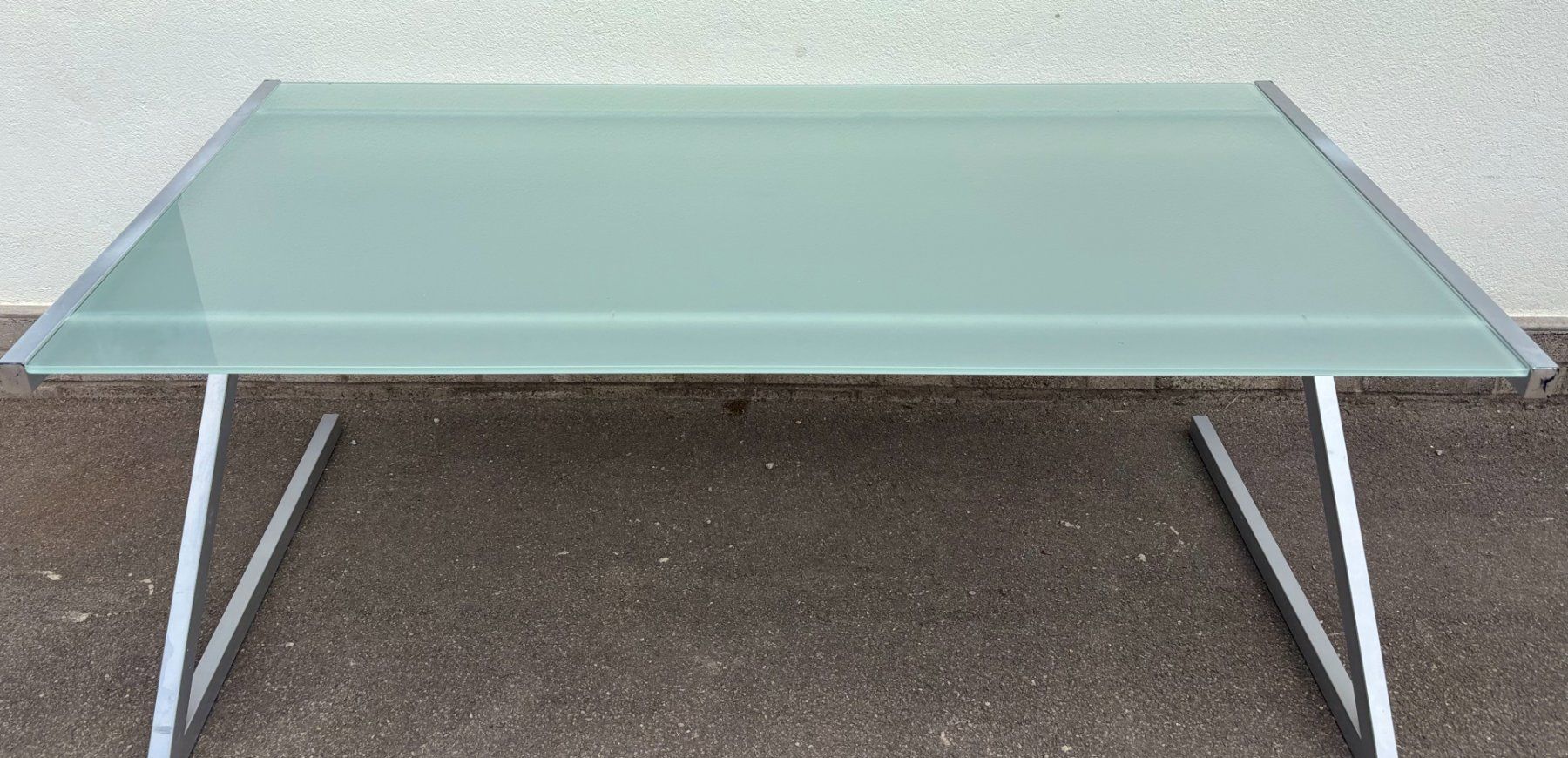 Schreibtische: Glastisch – Gebraucht aus Zürich von Drahtzug 2