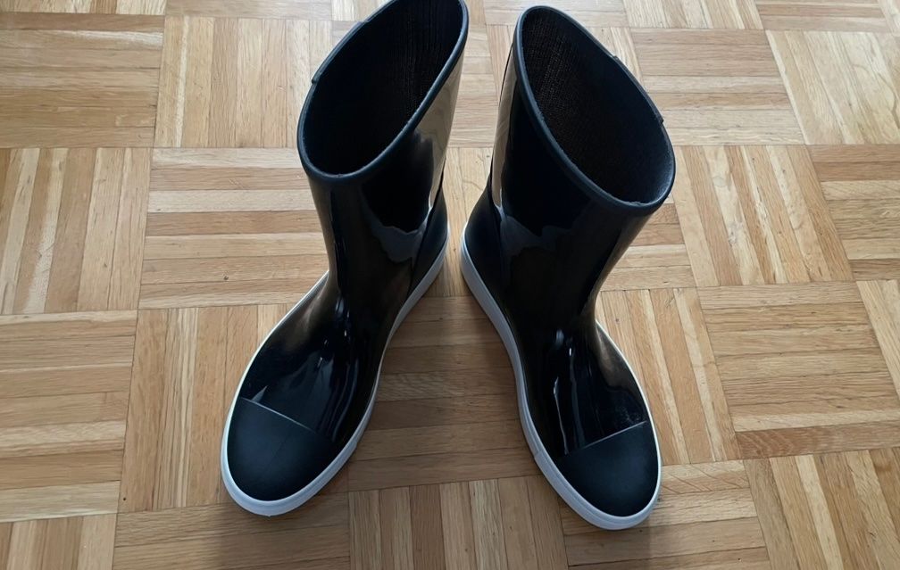 Navyboot Scarpe da donna: Navyboot Schuhe Gummistiefel Gr. 41 – Usato da Rüfenacht BE venduto da anelesa 1