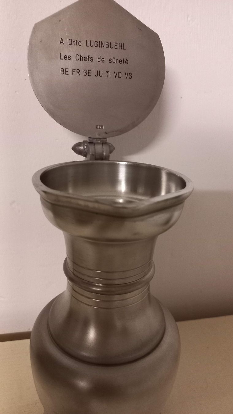 Caraffe: Carafe en étain – Nuovo (secondo la descrizione) da Dompierre FR venduto da fat_xth5 3