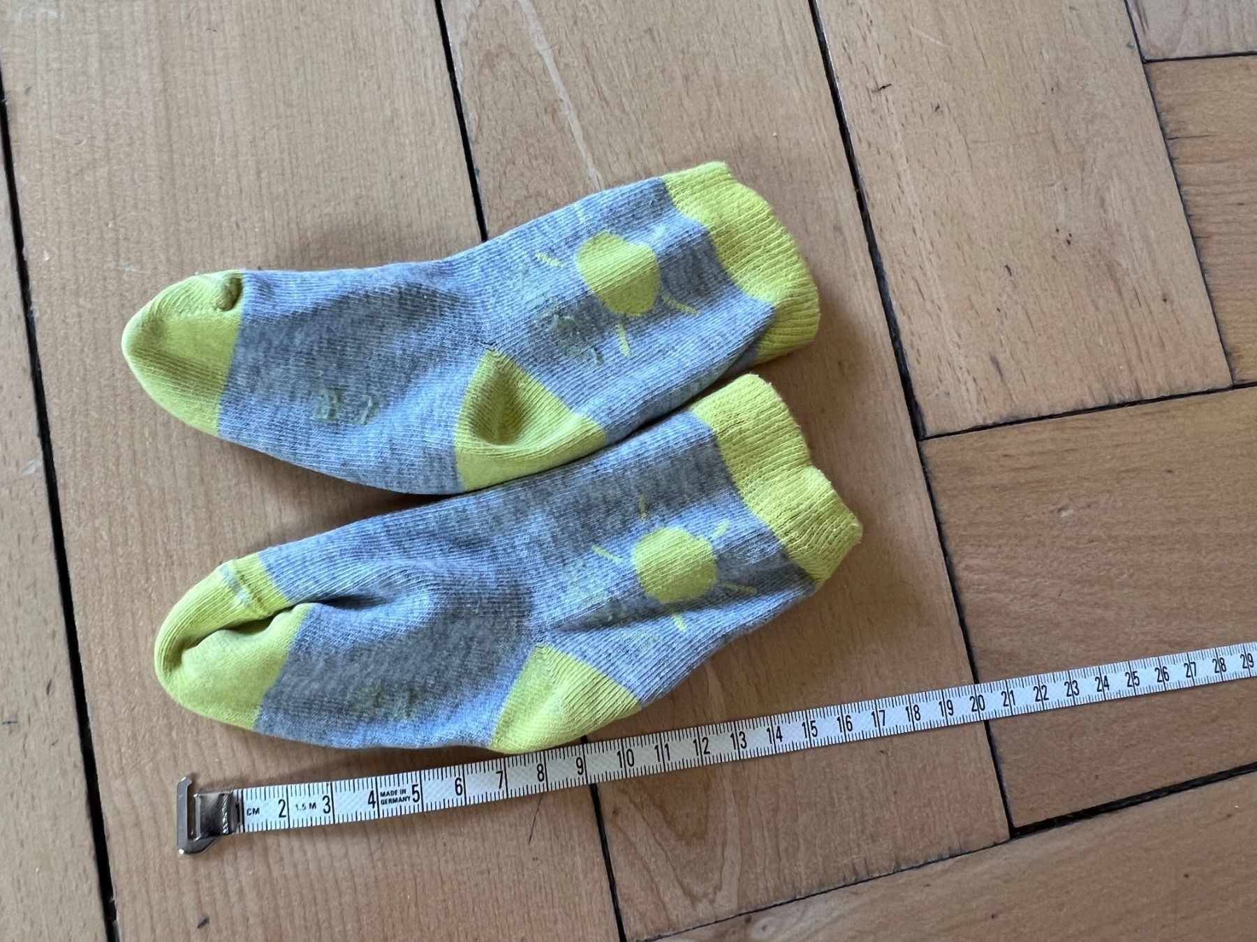Calze per bambini: Gr. 18-20 Socken Baby – Usato da Oensingen venduto da katepe
