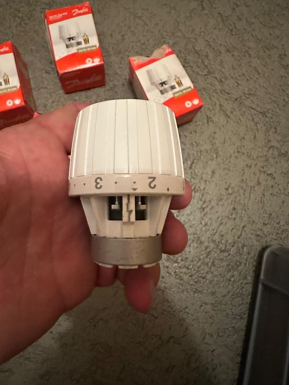 Heizgeräte: DANFOSS Thermostatkopf – Gebraucht aus Spreitenbach von Space_X 3