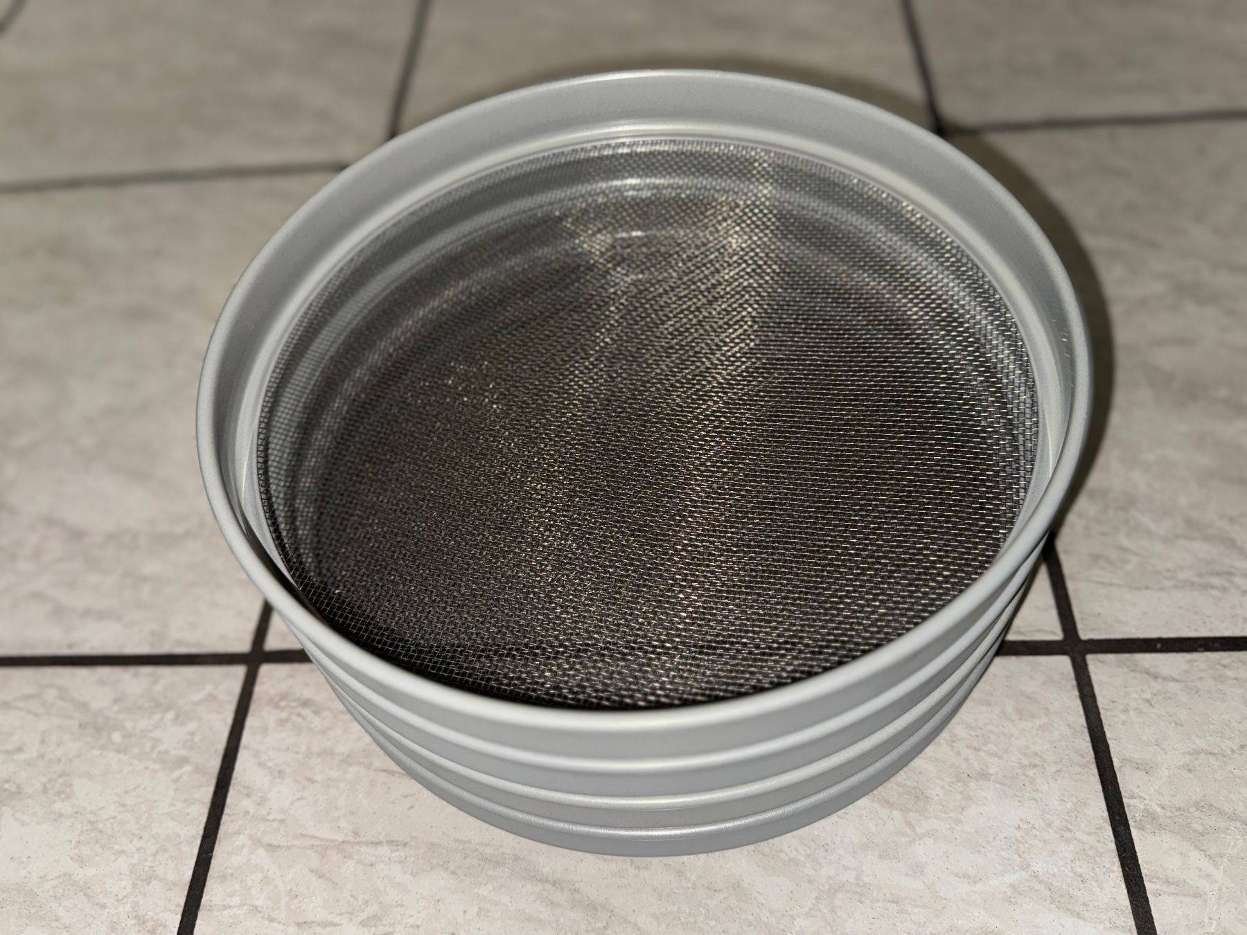 Stöckli Elettrodomestici da cucina: 4 Gitter zu Dörrex Sigg – Usato da Kaiseraugst venduto da Drasa 1