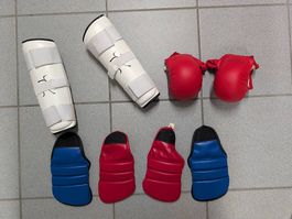 Karate Kumite Set in S (bis 10 Jahre circa)