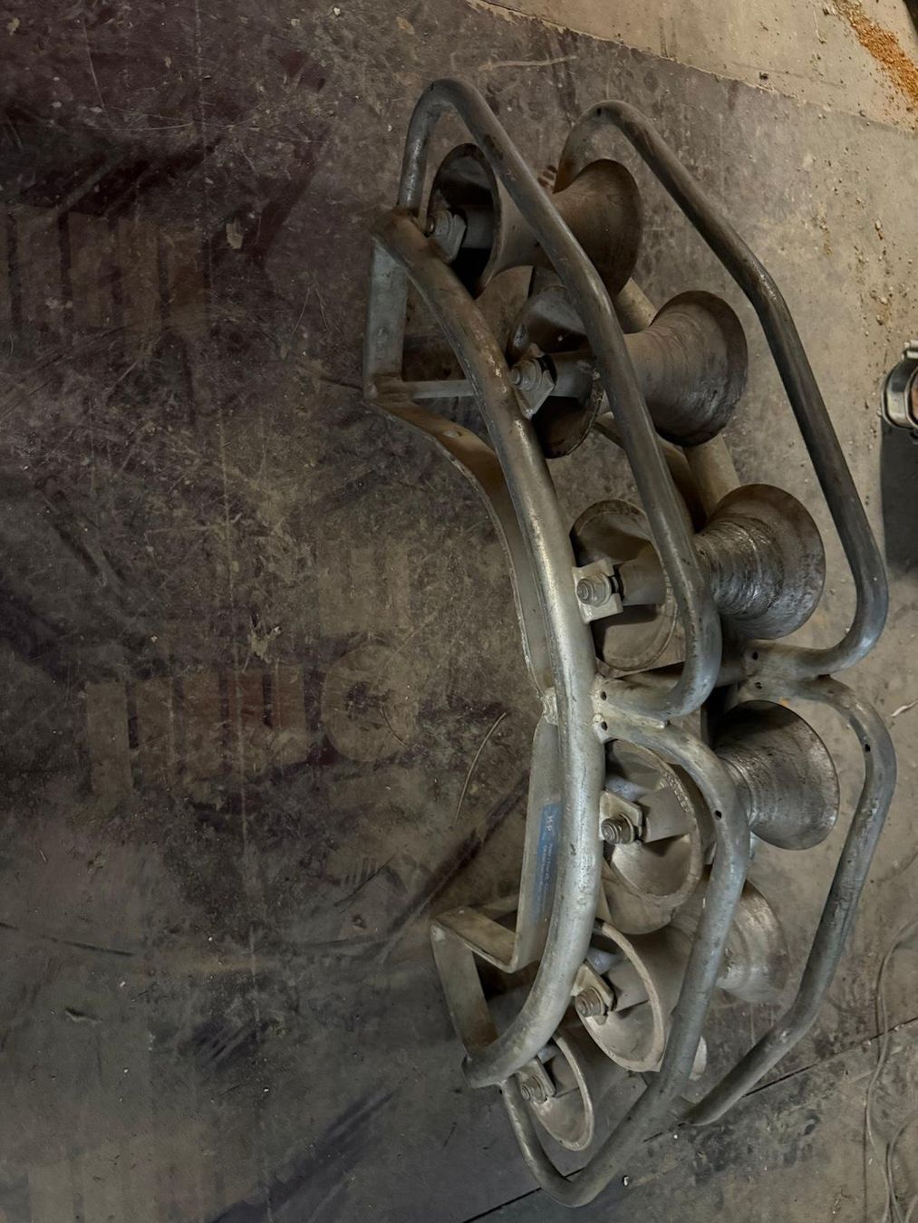 Sonstiges zum Lager & Transport: Kabelumlenkrollenbogen – Gebraucht aus Muri AG von Jeme 1