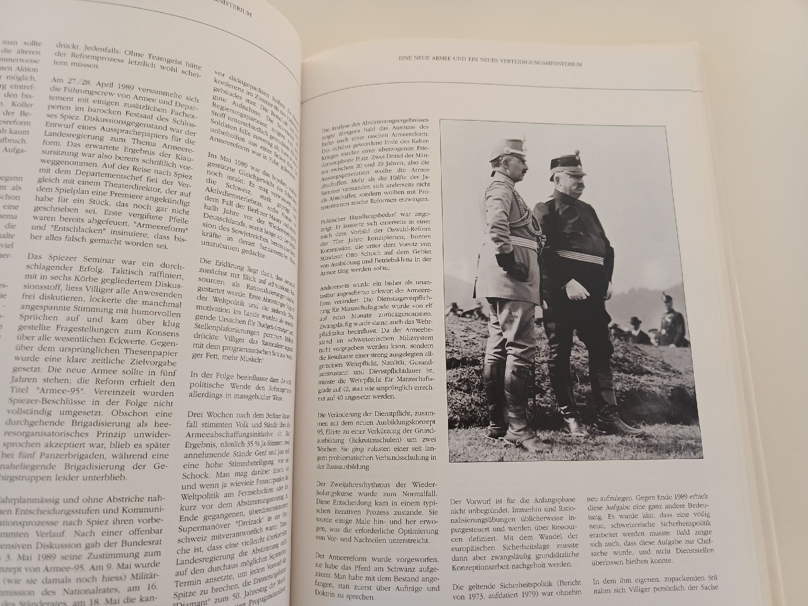 Libri: Buch Armée 95 armée suisse  – Usato da Bex venduto da Canouille 1