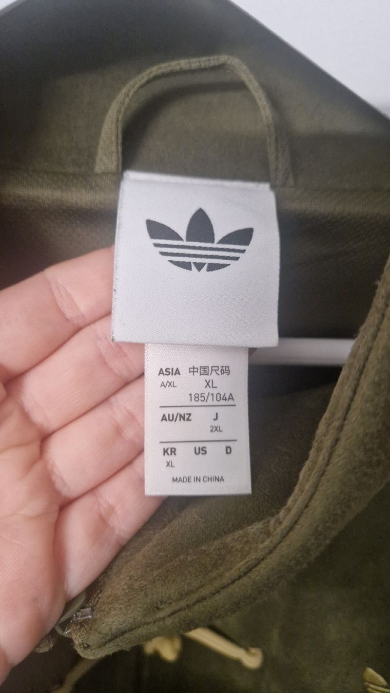 Adidas Giacche: Adidas Original China Jacke – Nuovo (secondo la descrizione) da Anglikon venduto da Panda29_ 1