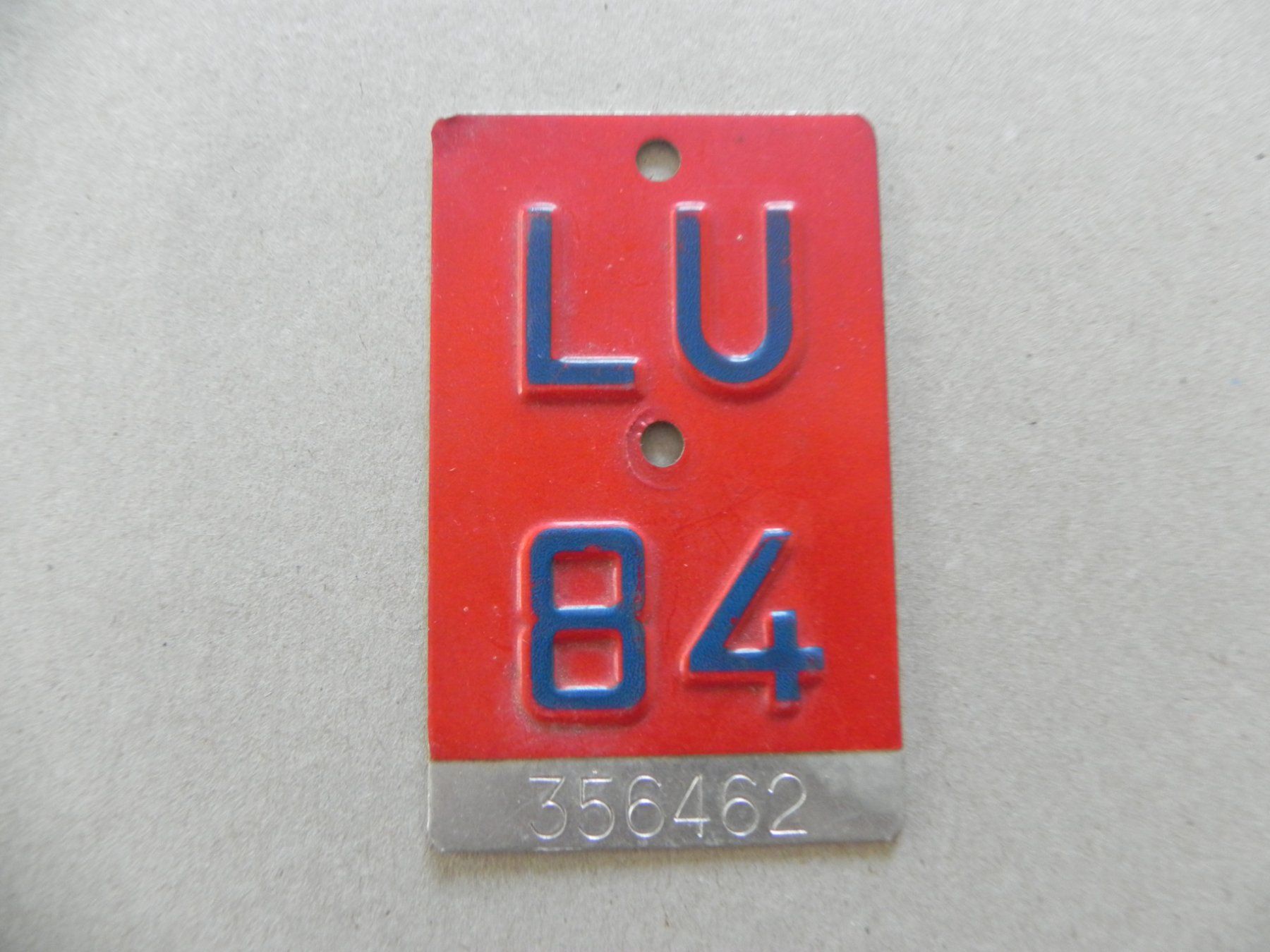 Insegne: Velonummer Rad Velo Nummer LU 84 Luzern 1984 Geschenk – Usato da Siebnen venduto da krimsie