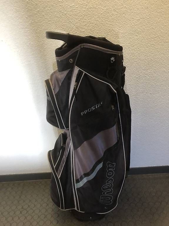 Taschen: Golf bag Wison – Gebraucht aus Küsnacht ZH von sis_v7qk 1
